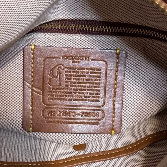 Coach Duffle 20